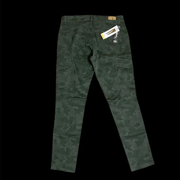 Unionbay Supplies Womens Green Camo Skinny Jeans - Picture 3 of 7
